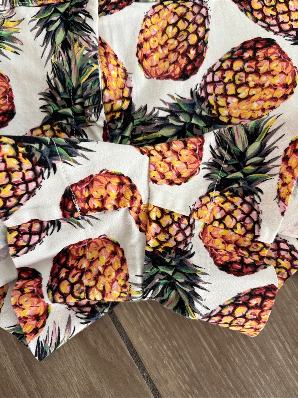Nicole Miller lightweight cotton Pineapple Print Women’s Summer Shorts Size 10 - Picture 6 of 7